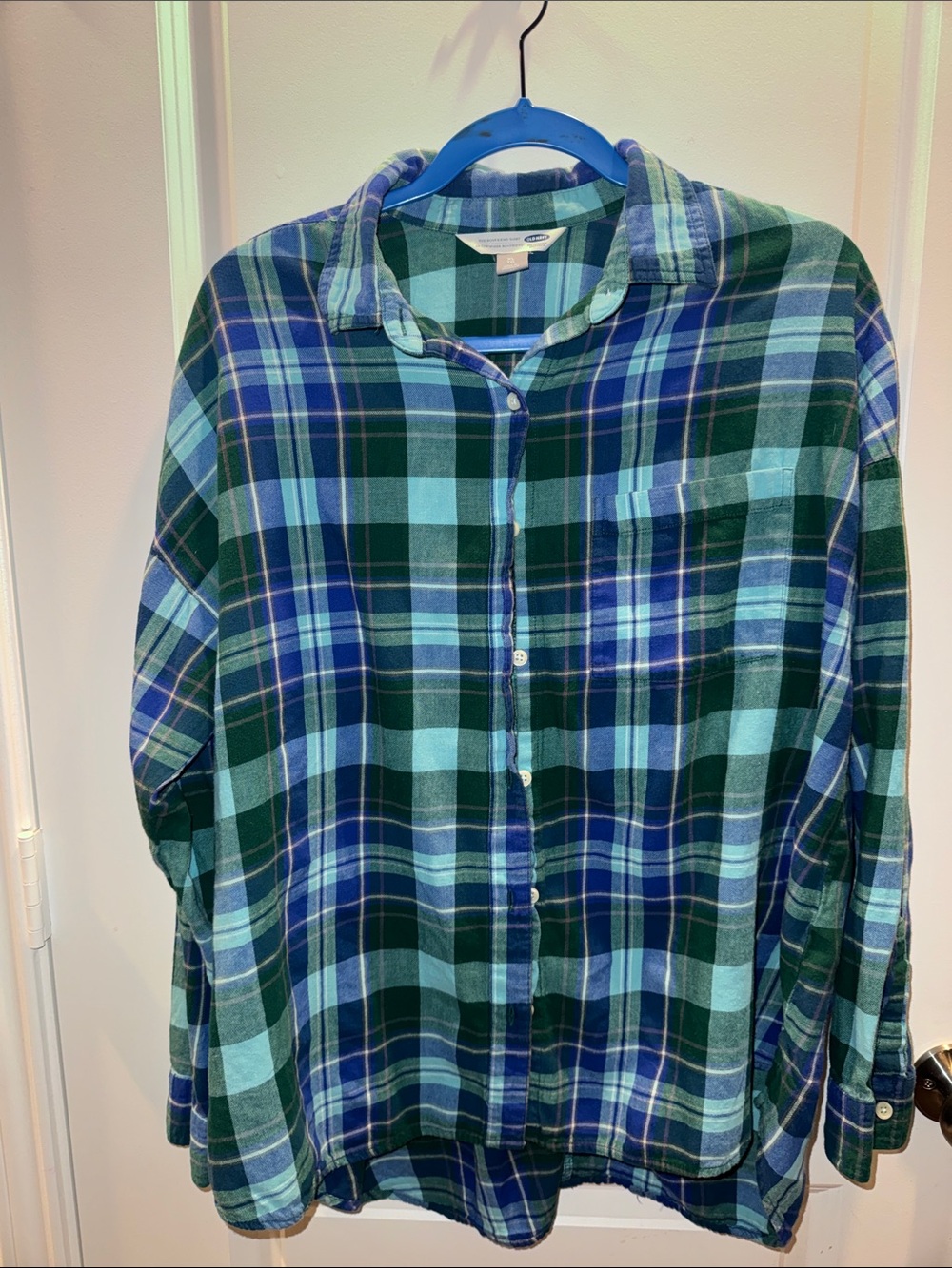 Old Navy Fabulous Flannel sz XL Blue and Green Plaid Button-Down in EUC